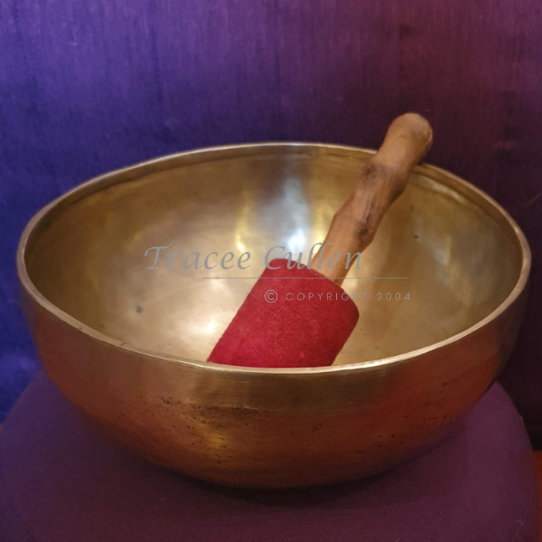 Handbeaten Singing Bowl