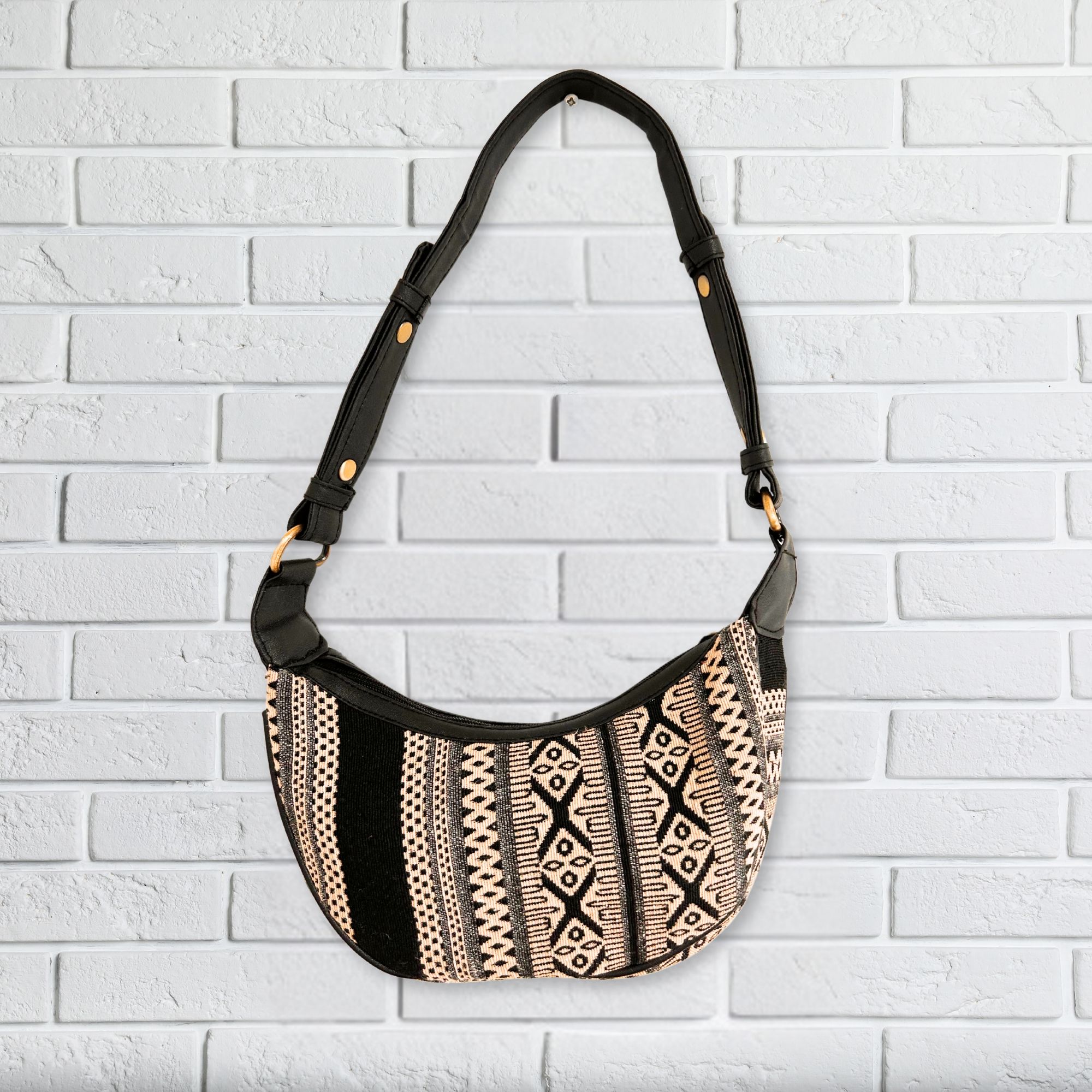 Nepal Jacquard Hobo Bag - Grey Metro with black strap - Image 3